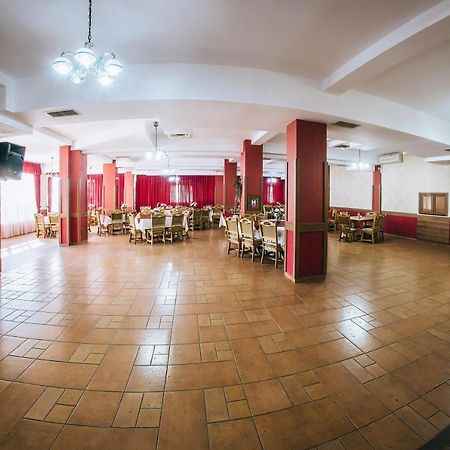 فندق Casa Rubin جورا هومورولوي المظهر الخارجي الصورة